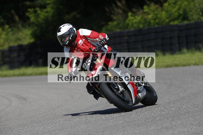 /Archiv-2024/29 12.06.2024 MOTO.CH Track Day ADR/Gruppe gelb/95